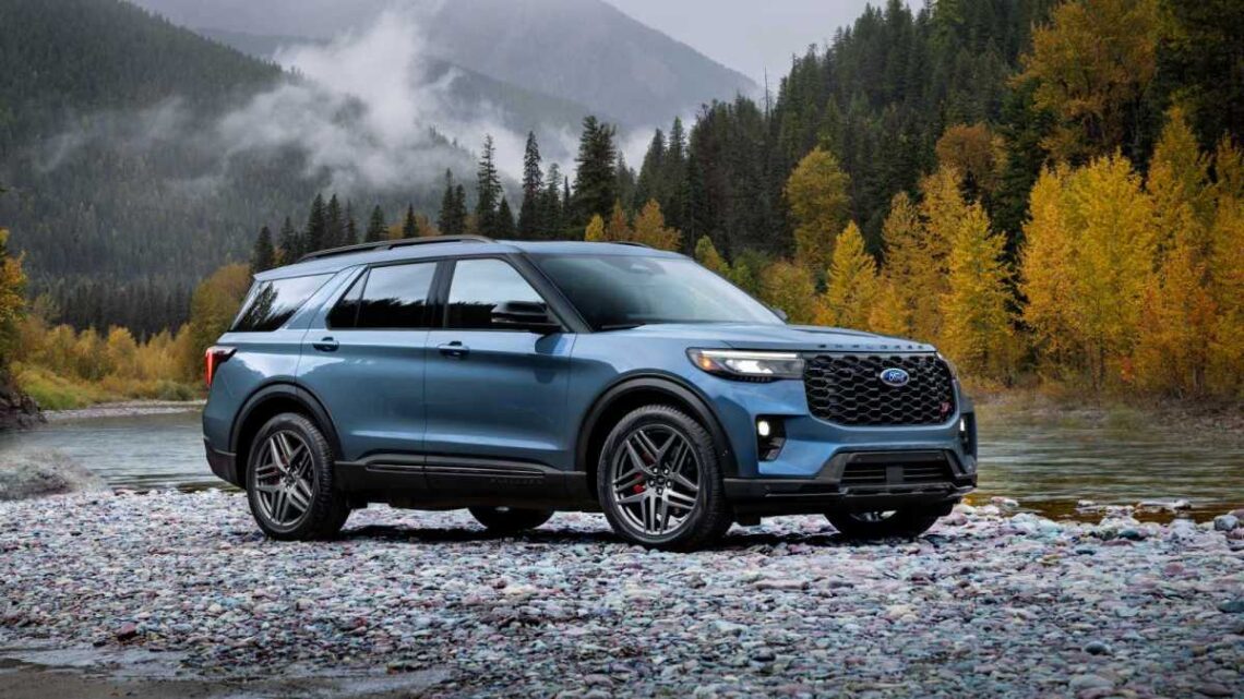3 raisons pour lesquelles les acheteurs optent pour le Ford Explorer 2025 au cours de son rival Honda de taille moyenne