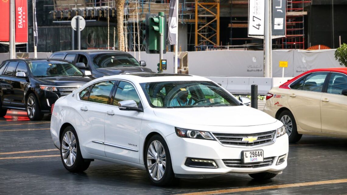 L'assurance de l'homme de Chicago a refusé la couverture locative après le vol de sa voiture – malgré le paiement